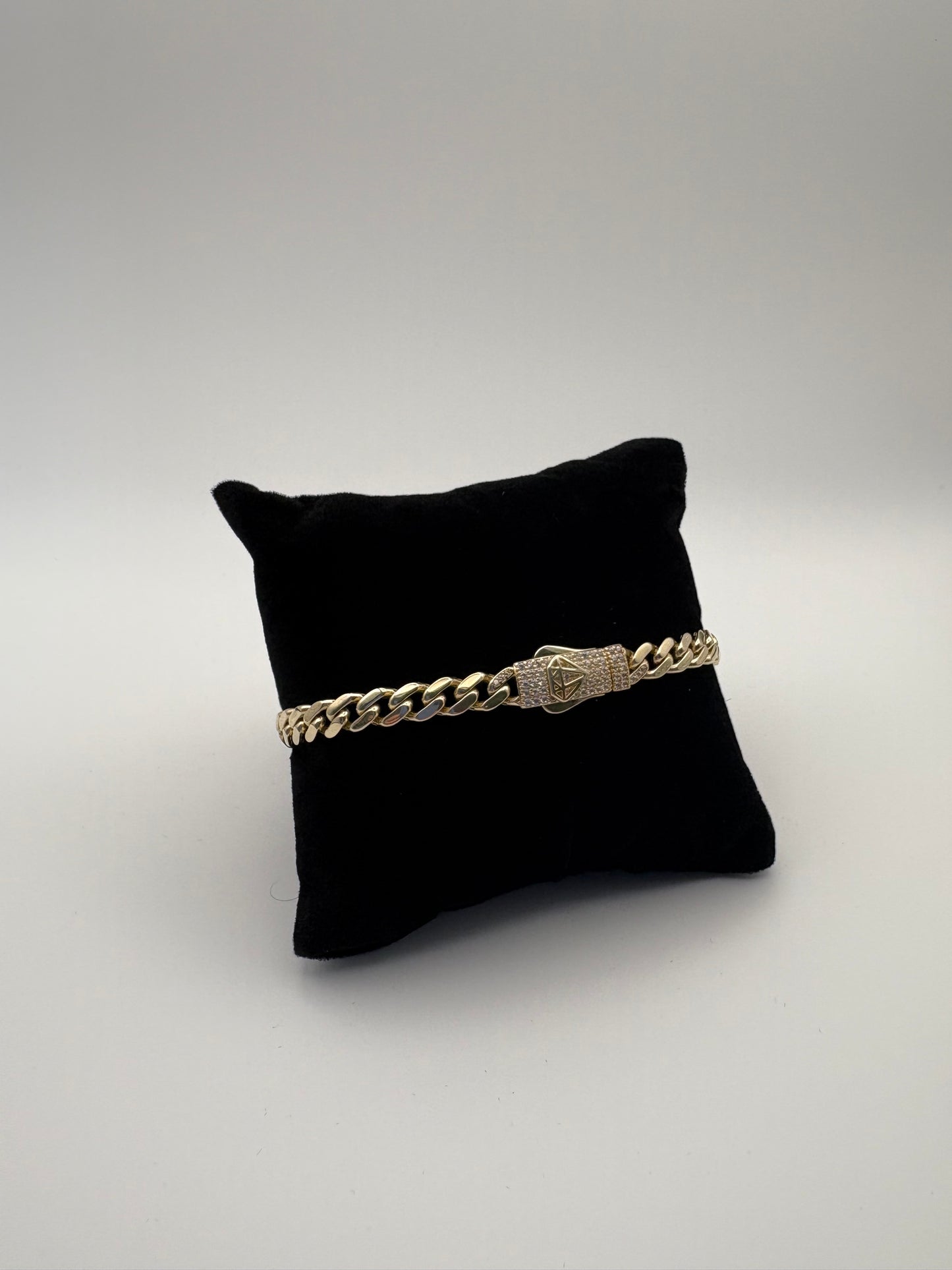 Gold Monaco women’s bracelet 8”x6mm 10k