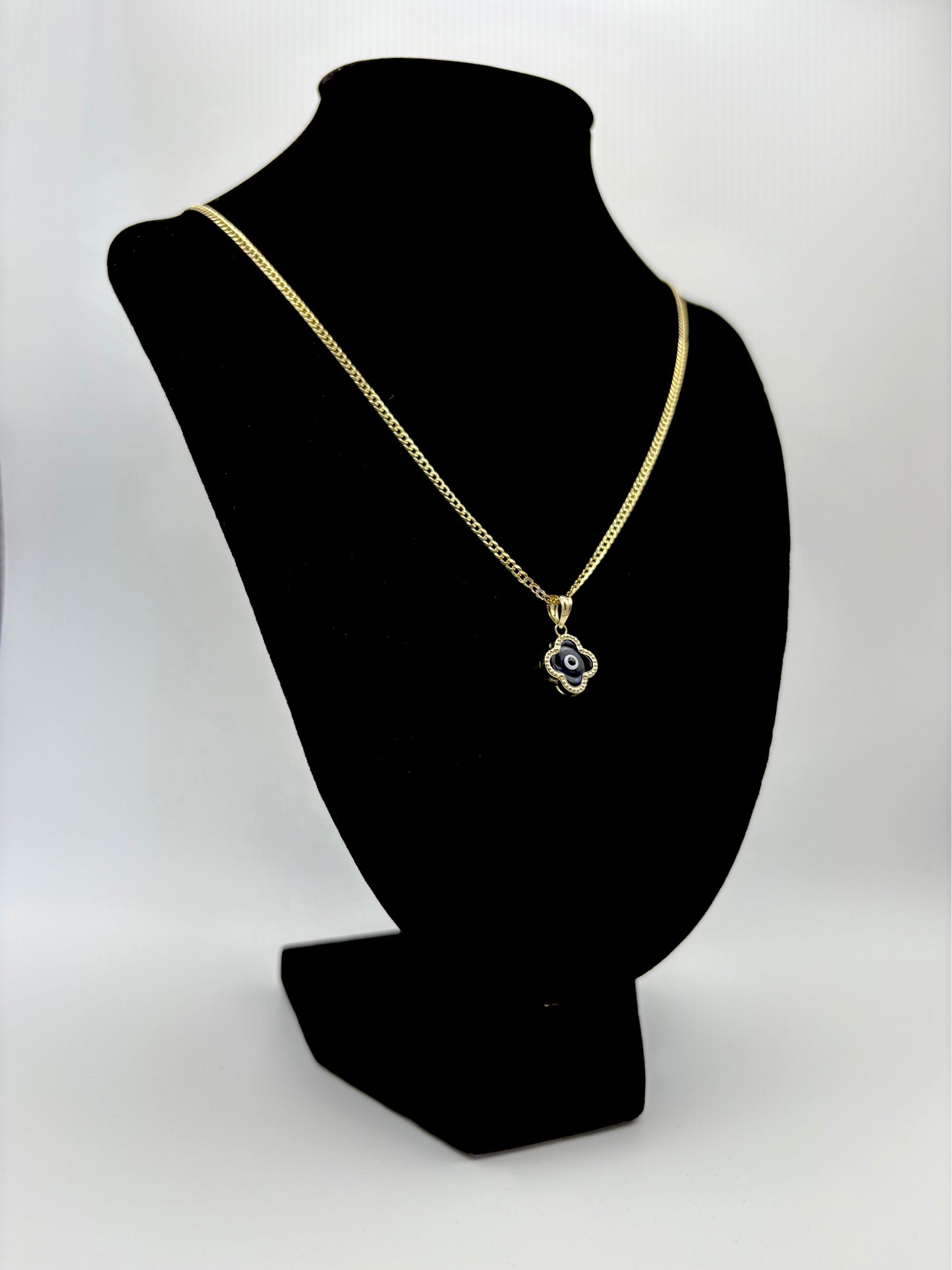 Blue Eyes pendants 10k