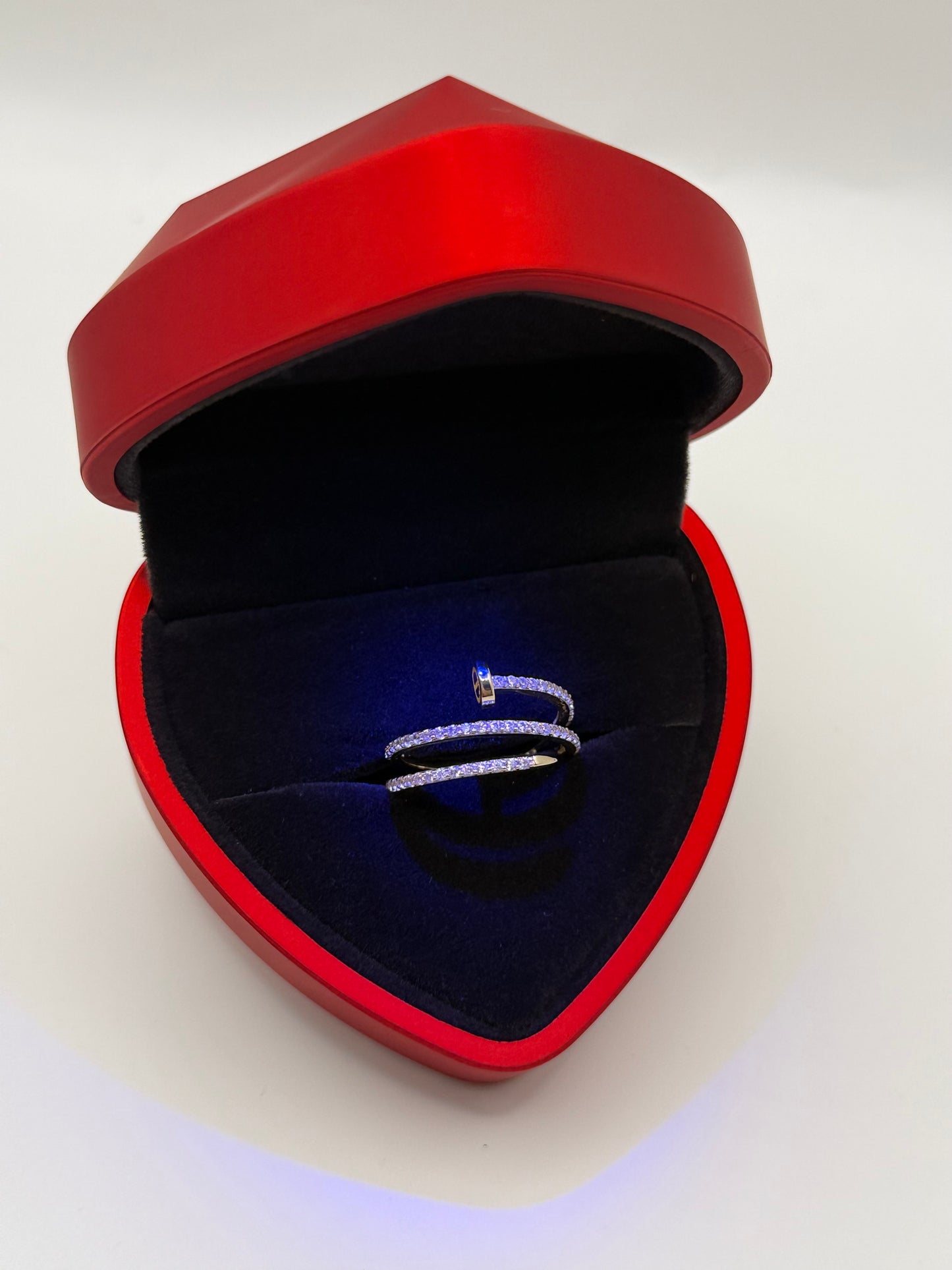 triple nail ring 10k size 8