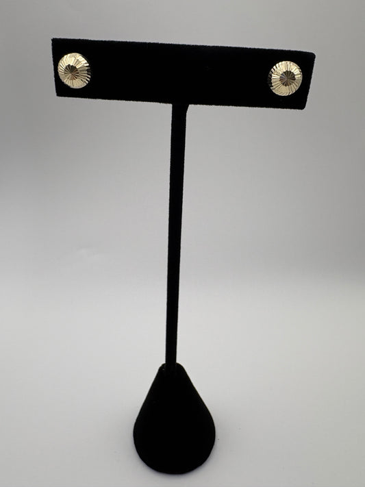 Gold dormilon stud earring 10k