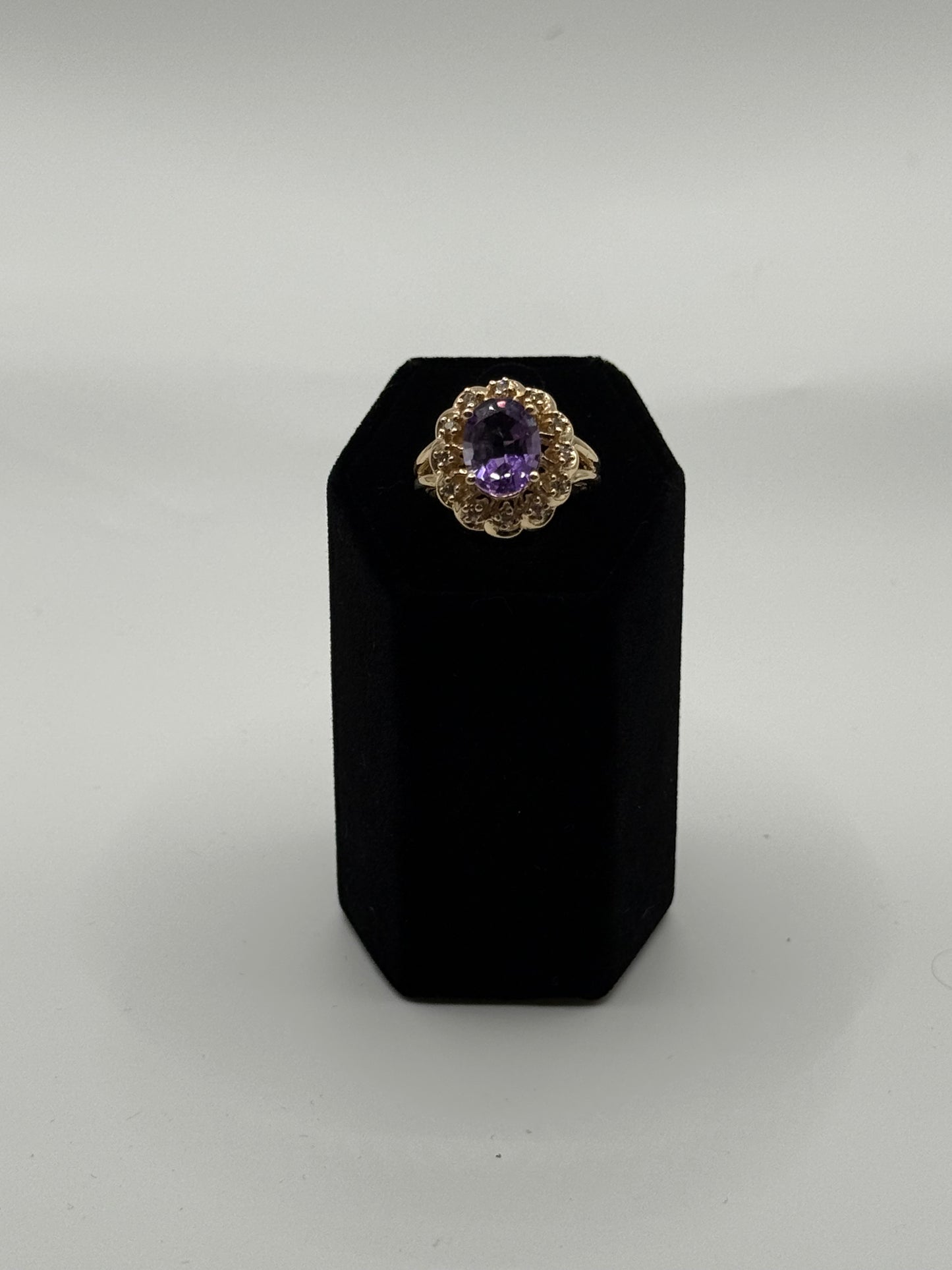 exclusive women's ring natural diamonds and amethyst 14k