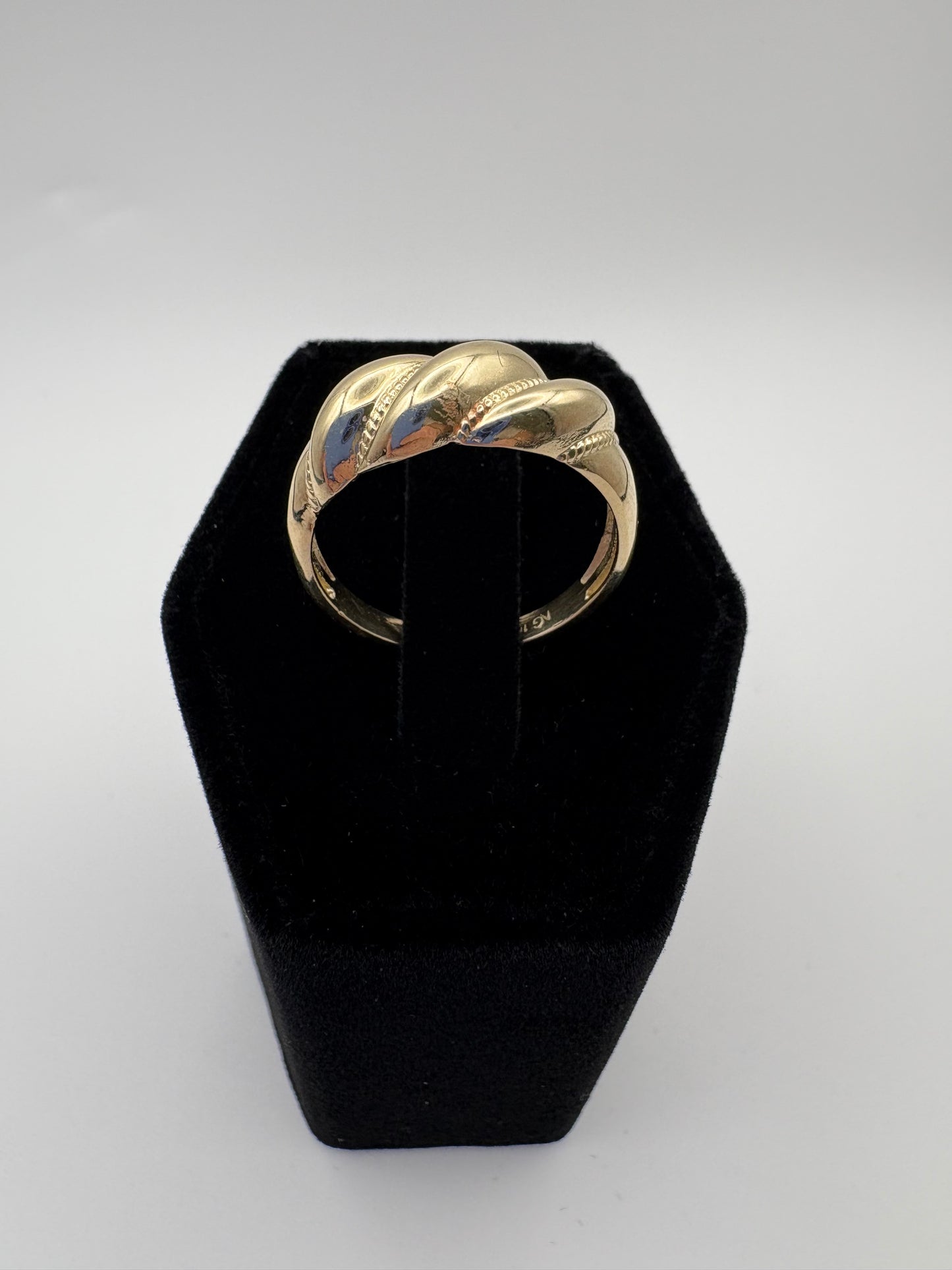 Fashion ring size7 10k