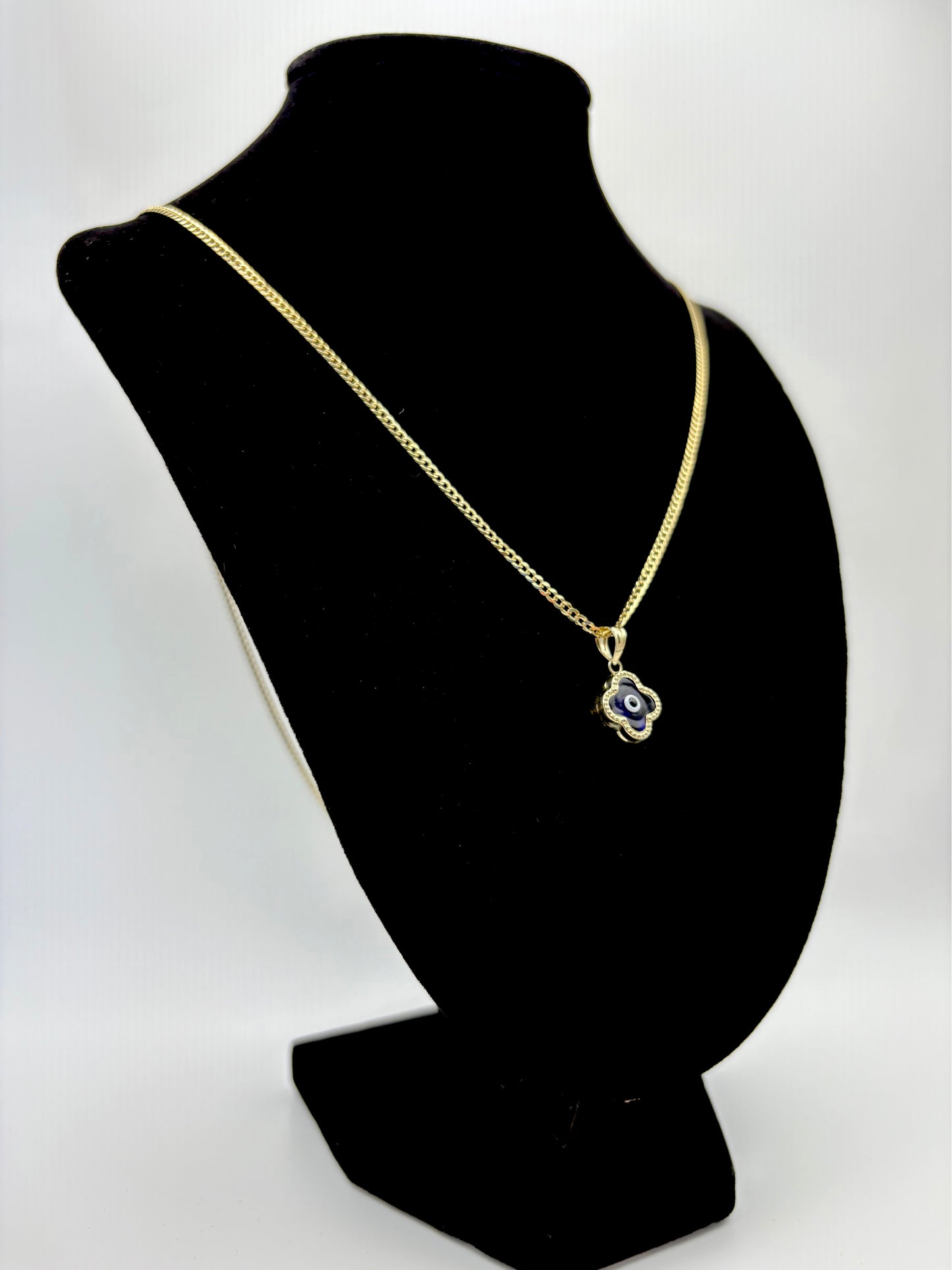 Blue Eyes pendants 10k