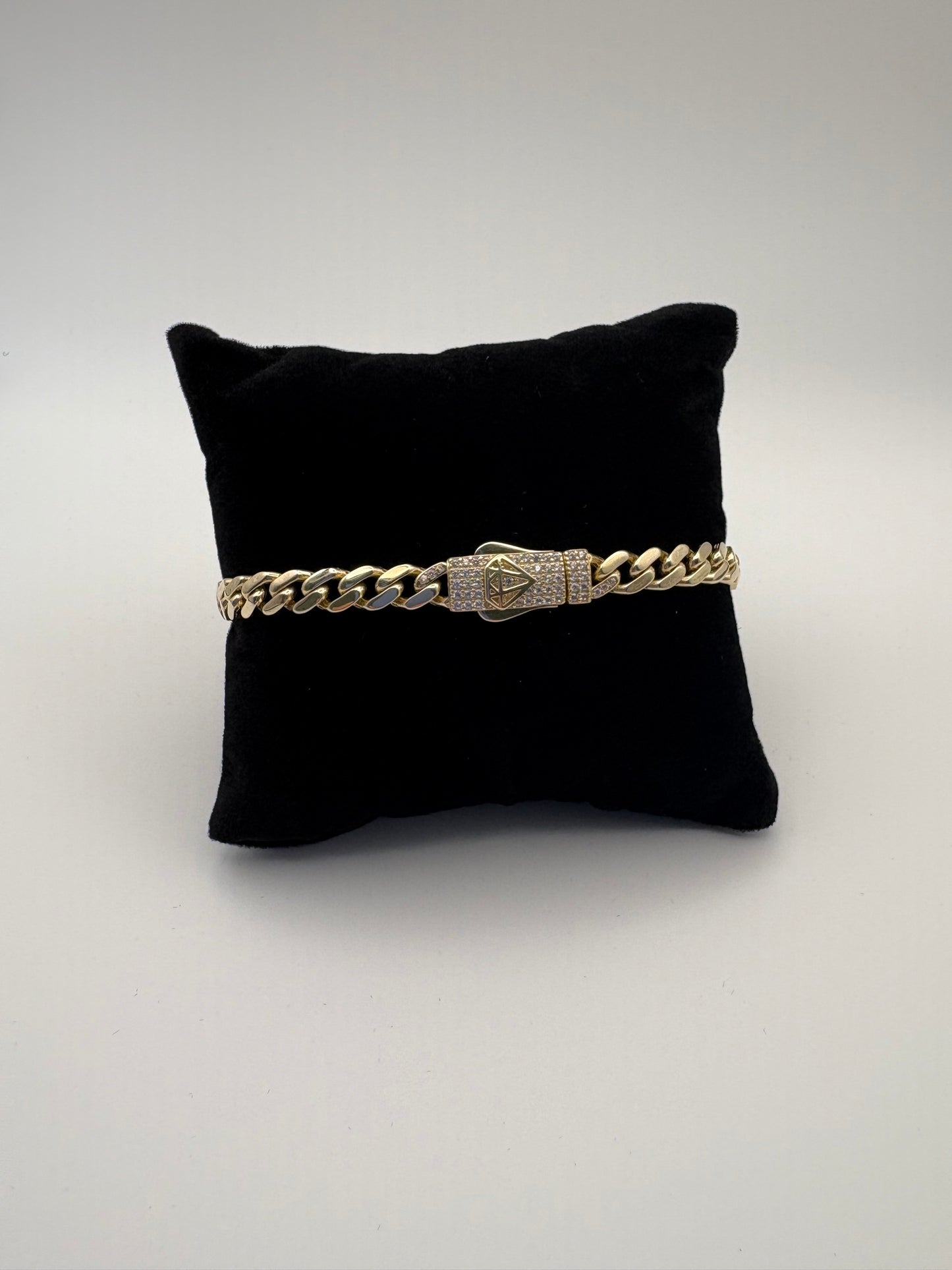Gold Monaco women’s bracelet 8”x6mm  10k