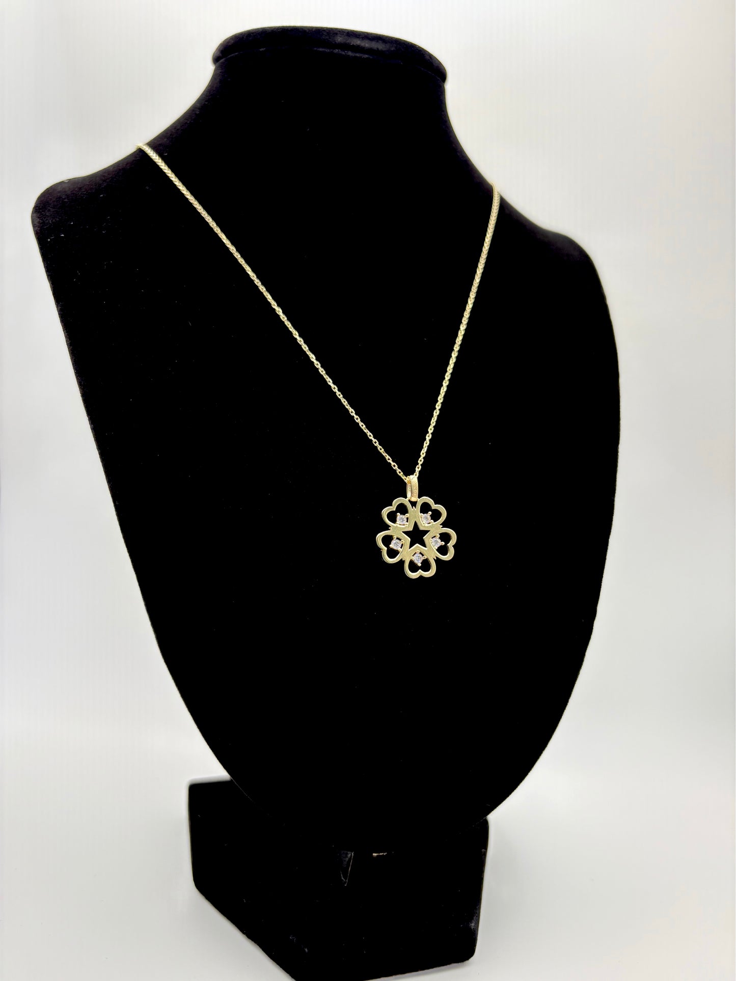 10k Heart & Stars fancy chain