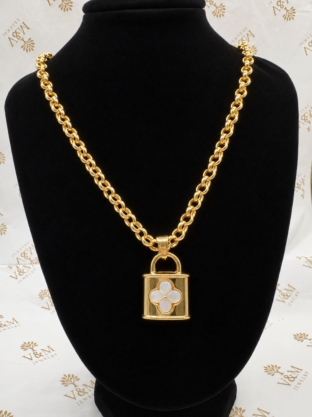 Rollo chain 18”5mm + fancy pendants 10k