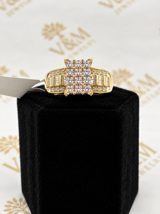 Fancy ring 10k size 7/