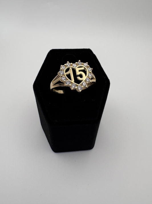 10k Heart (15) ring size 7.5
