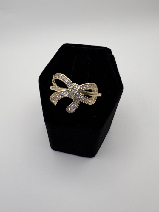 Ribbon ring size7 10k